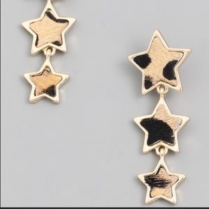 NWT! Frenzy Leopard Star Drop Earring
